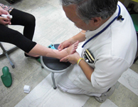 部活により捻挫によるティーピング中